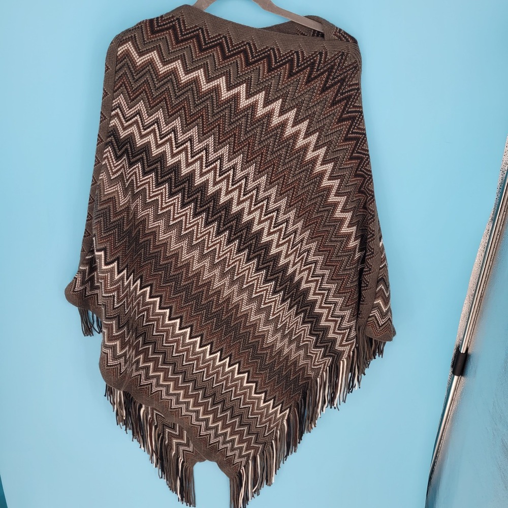 Evergreen Enterprise Poncho Women OS Boho Zig Zag Knit Fringe Wrap Chevron boho